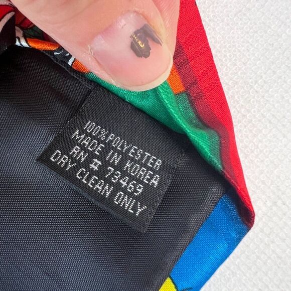 1994 Warner Bros. Looney Tunes Mania Character Tie Bright Colors - Picture 3 of 4